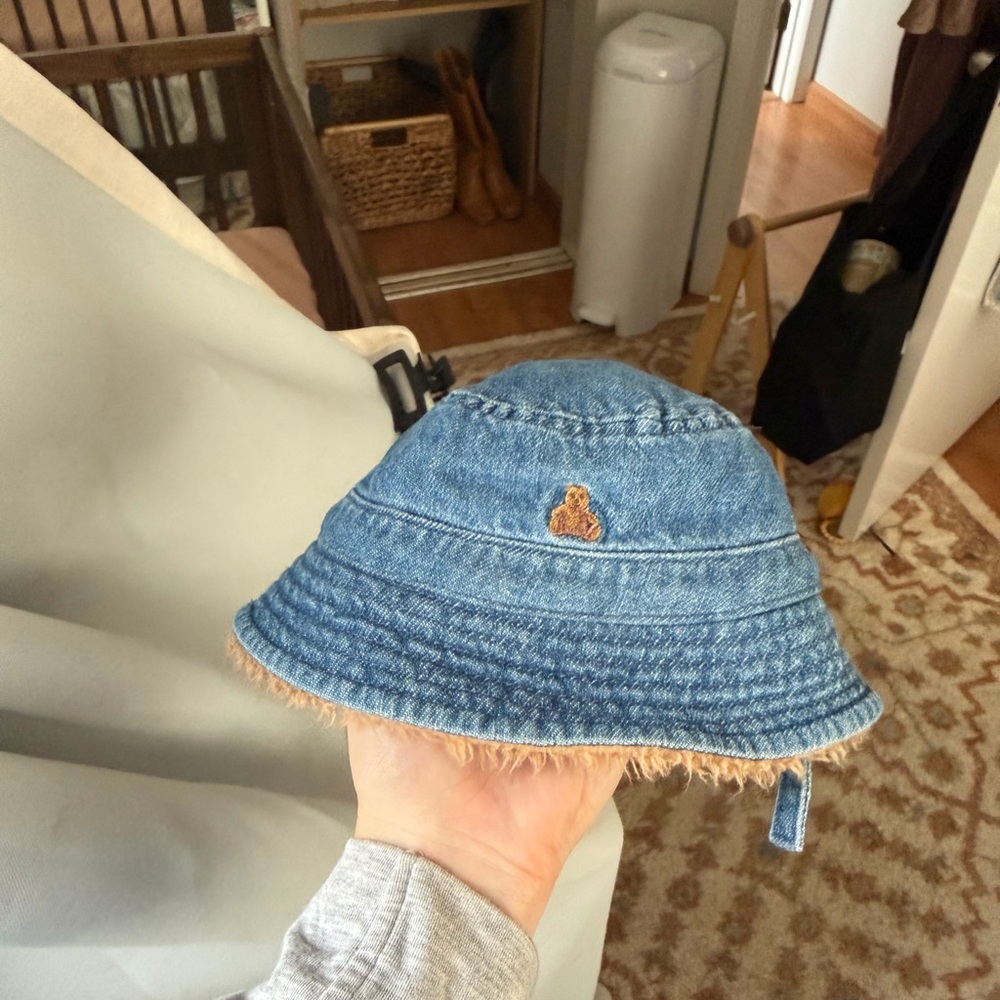 BABY GAP hat - Picture 4 of 12